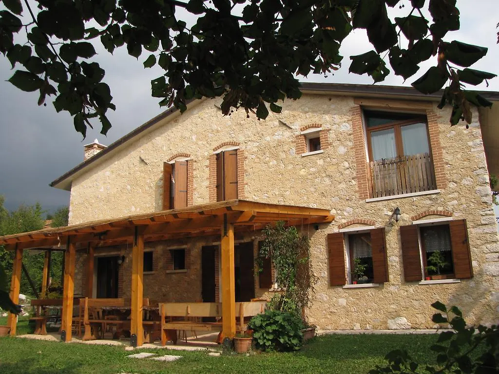 Hôtel Pra' Dea Casera à Crespano del Grappa 0*,  Italie